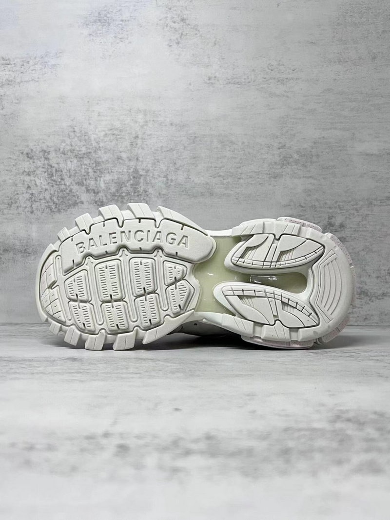 발렌시아가 트랙 스니커즈 화이트