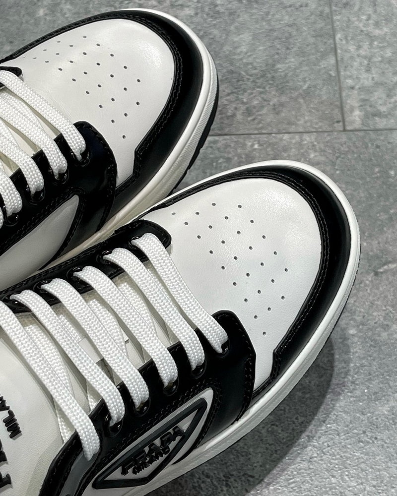 프라다 다운타운 레더 스니커즈 (3COLOR) -해외배송-