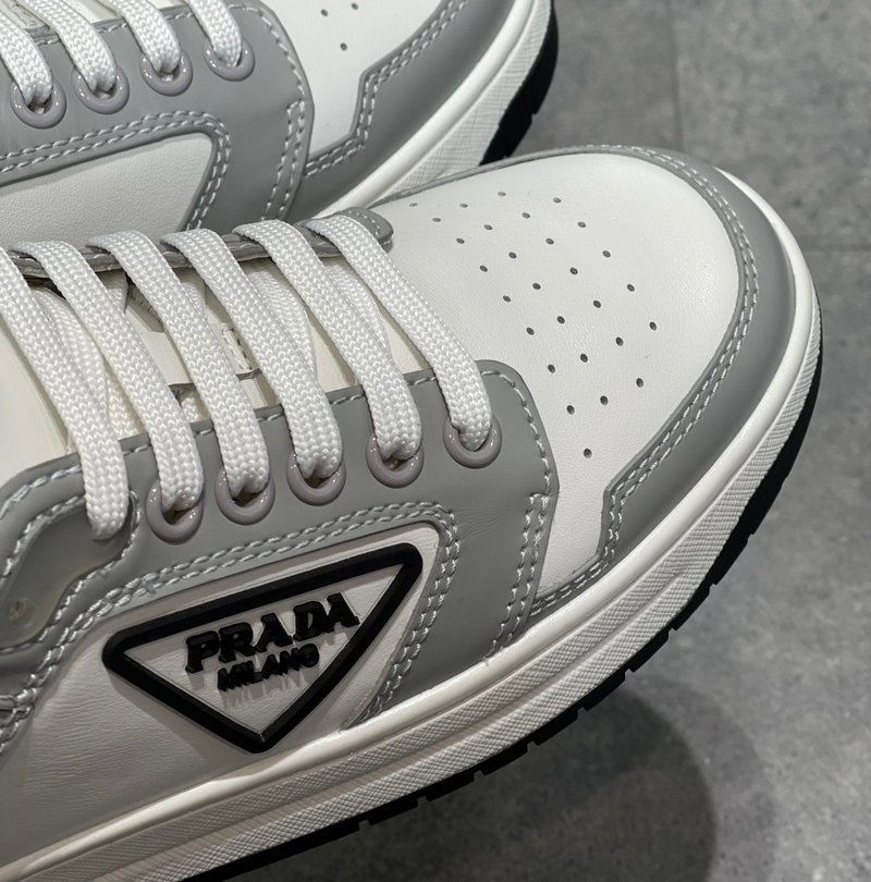 프라다 다운타운 레더 스니커즈 (3COLOR) -해외배송-