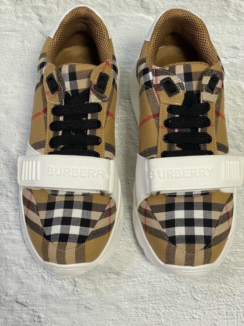버버리 체크 벨크로 스니커즈