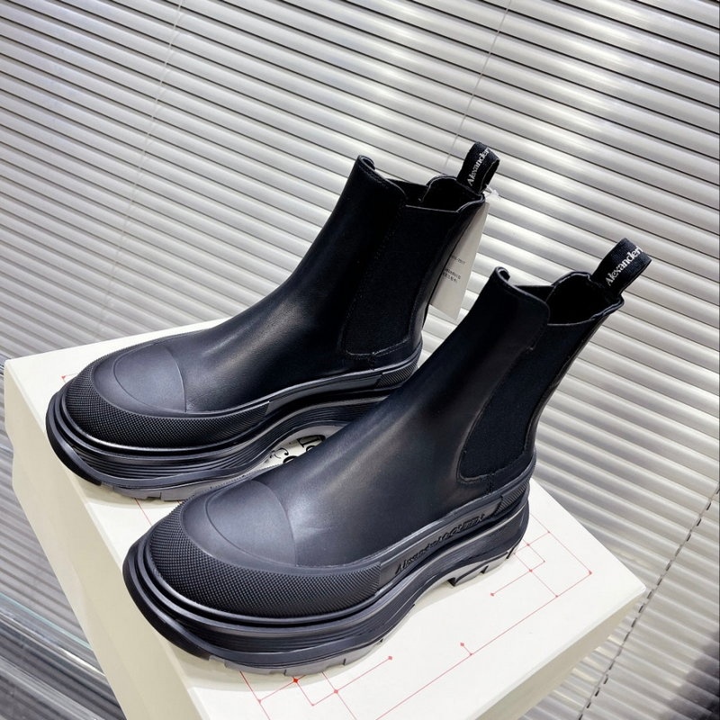 알렉산더맥퀸 트레드 슬릭 첼시부츠 -해외배송-