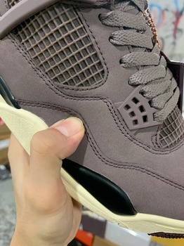 [JORDAN] 조던 4 x 아 마 마니에르 레트로 바이올렛 오어 -해외배송-