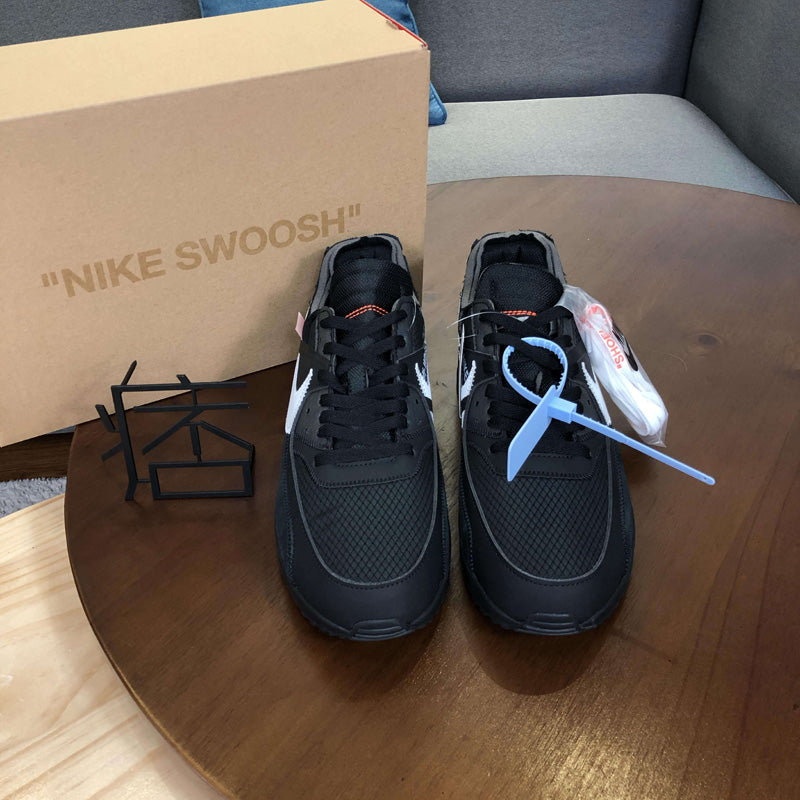 나이키 x 오프화이트 에어맥스 90 V2 블랙 화이트
