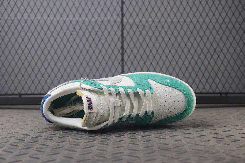 나이키 x 카시나 덩크 로우 로드 사인 - 카시나 한정 -해외배송-