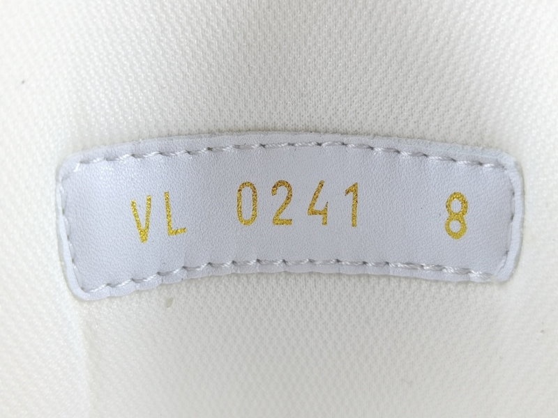 루이비통 트레이너 스니커즈 화이트/블랙 -해외배송-