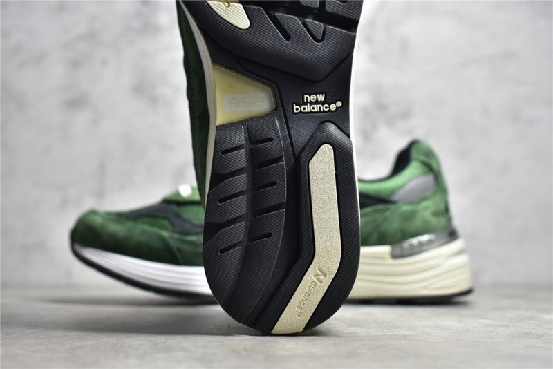 뉴발란스 x JJJ자운드 992 메이드 인 USA 모시 그린