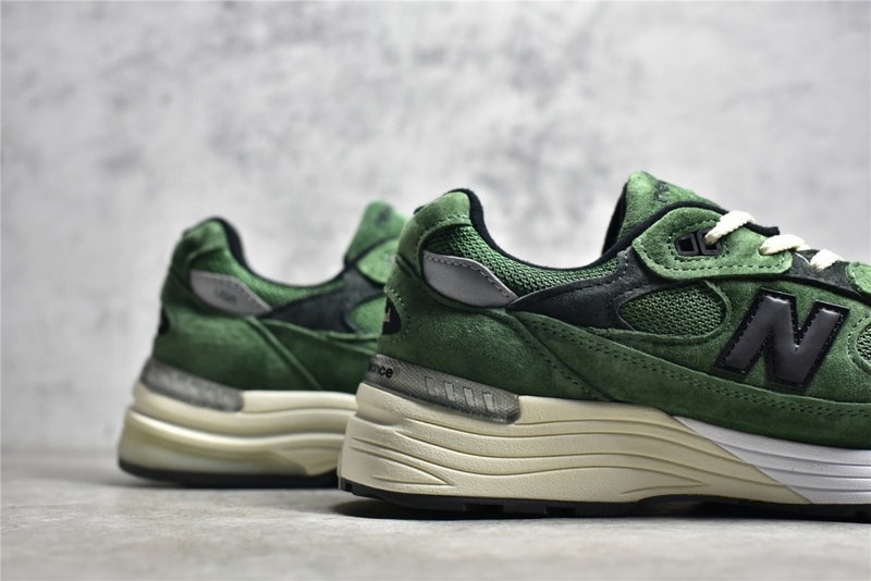 뉴발란스 x JJJ자운드 992 메이드 인 USA 모시 그린