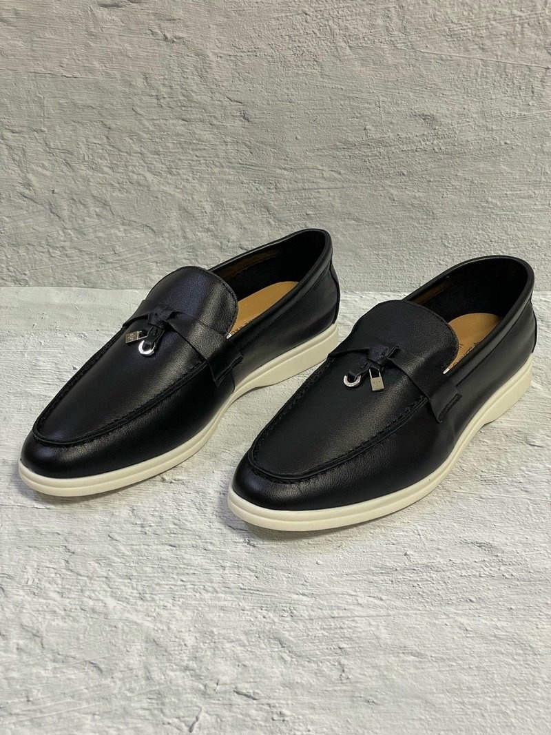 로로피아나 참스 레더 로퍼 - 블랙