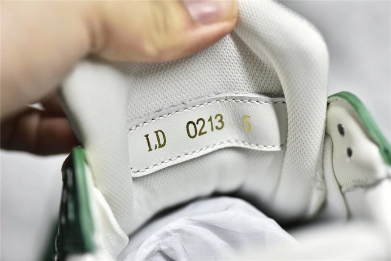 루이비통 LV 트레이너 스니커즈 모노그램 데님 - 그린