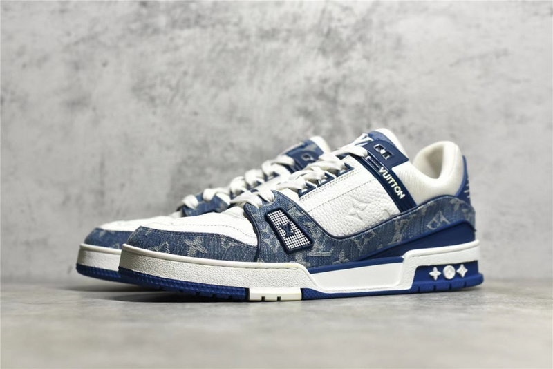 루이비통 LV 트레이너 스니커즈 모노그램 데님 - 블루