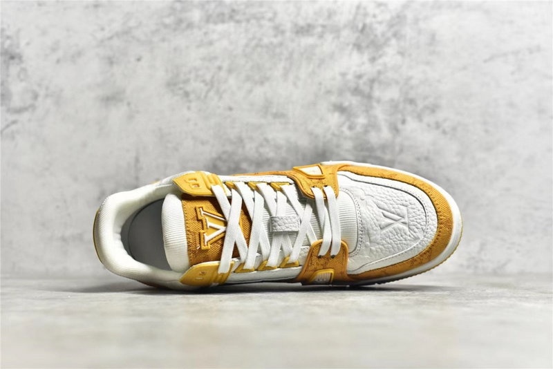 루이비통 LV 트레이너 스니커즈 모노그램 데님 - 옐로우