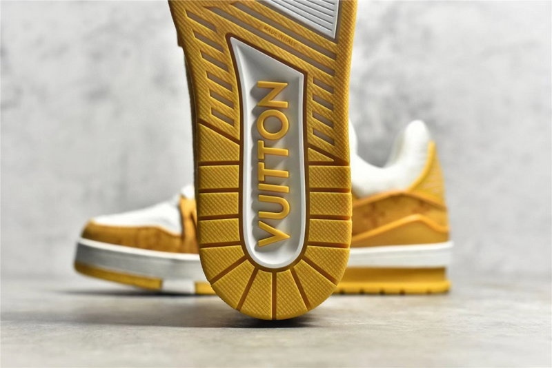 루이비통 LV 트레이너 스니커즈 모노그램 데님 - 옐로우