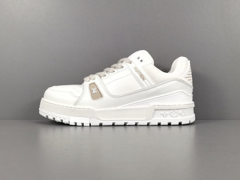 루이비통 트레이너 스니커즈 화이트 -해외배송-