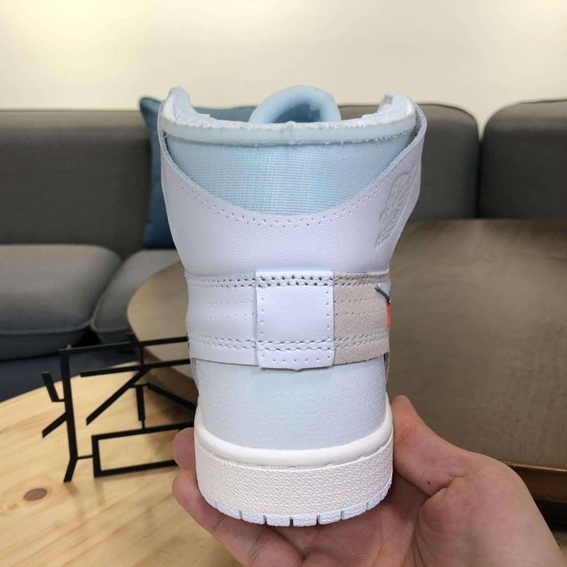 나이키 조던 1 x 오프화이트 레트로 하이 화이트