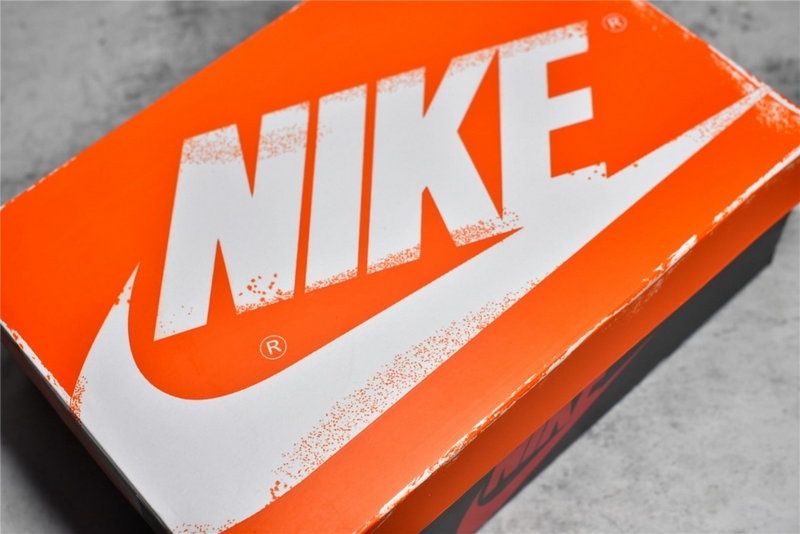 나이키 조던 1 레트로 하이 OG 시카고 2022