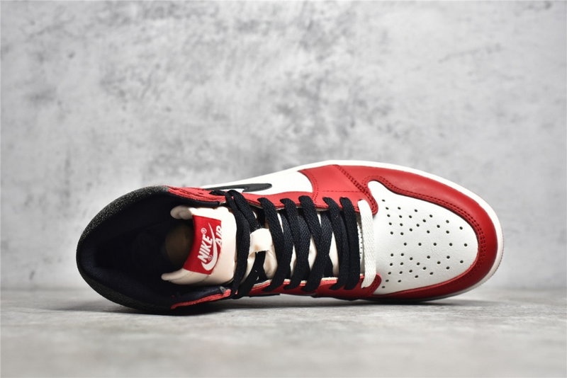 나이키 조던 1 레트로 하이 OG 시카고 2022