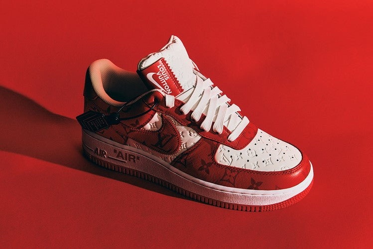 루이비통 x 나이키 에어포스 1 로우 스니커즈 바이 버질 아블로 화이트 코멧 레드