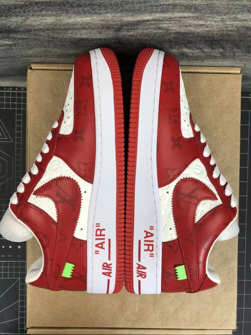 루이비통 x 나이키 에어포스 1 로우 스니커즈 바이 버질 아블로 화이트 코멧 레드