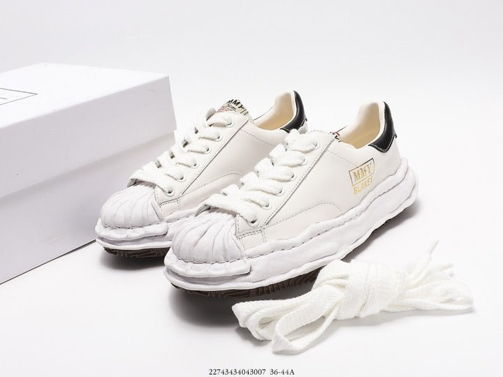 메종 미하라 야스히로 블레이키 OG 솔 레더 로우탑 스니커즈 화이트