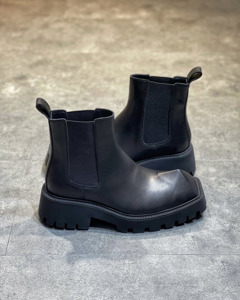 발렌시아가 라이노 앵클 부츠 -  ( 671291 WBB50 1000 )