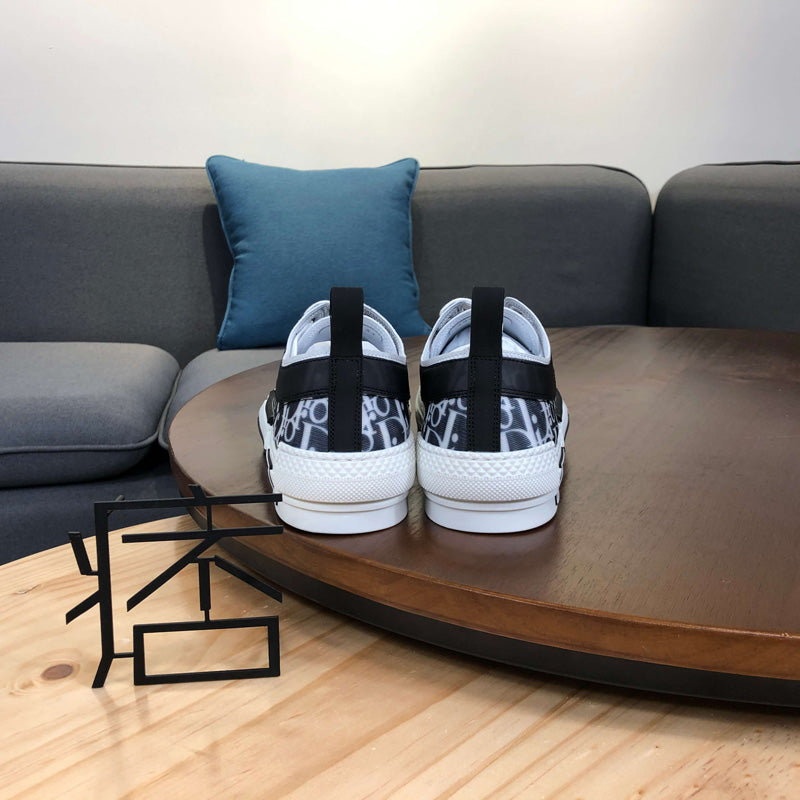 디올 B23 블랙 오블리크 스니커즈 - 로우