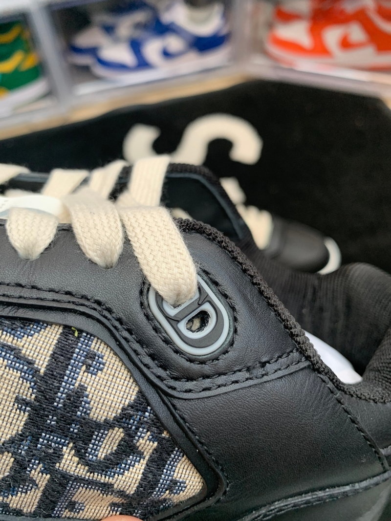 디올 B27 오블리크 로우탑 스니커즈 - 블랙