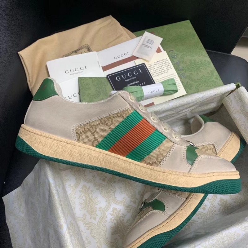 구찌 스크리너 GG 캔버스 디스트레스드 스니커즈