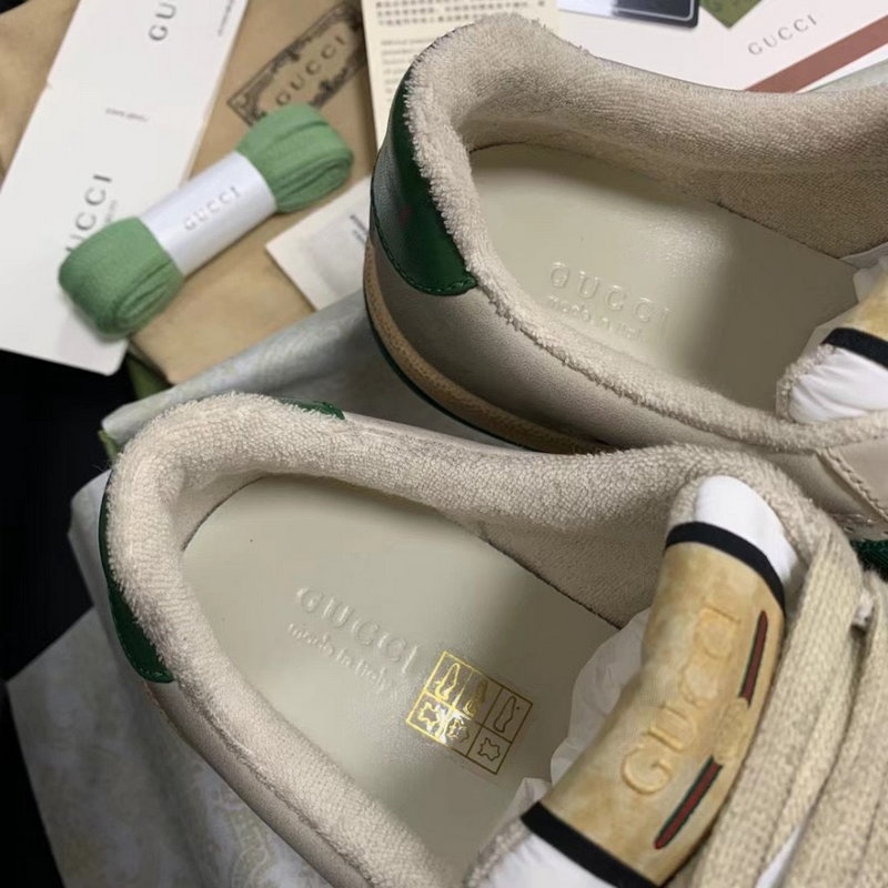 구찌 스크리너 캔버스 디스트레스드 스니커즈