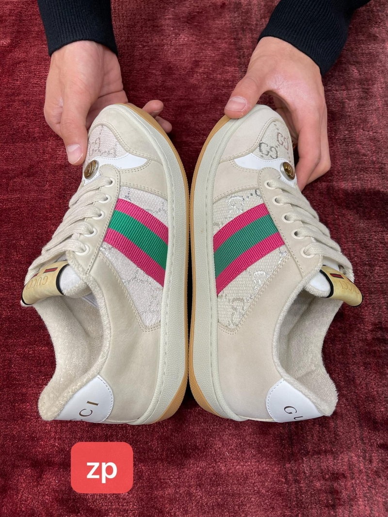 구찌 스크리너 화이트 GG 실버 라이트  -여성용-