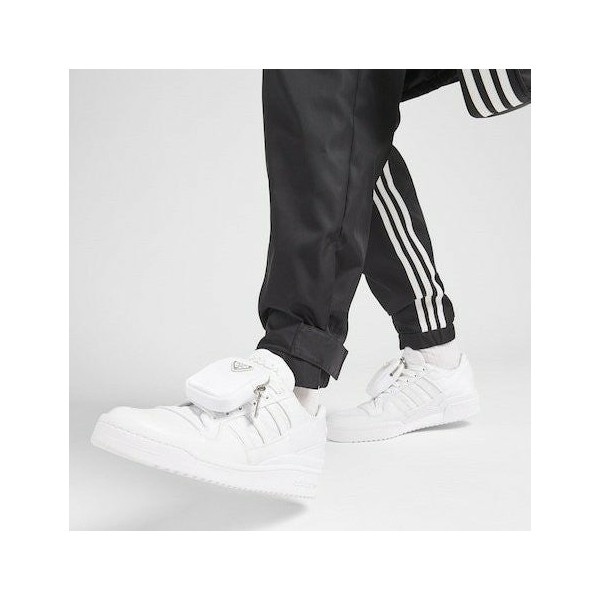 프라다 x 아디다스 리나일론 포럼 스니커즈 (화이트)