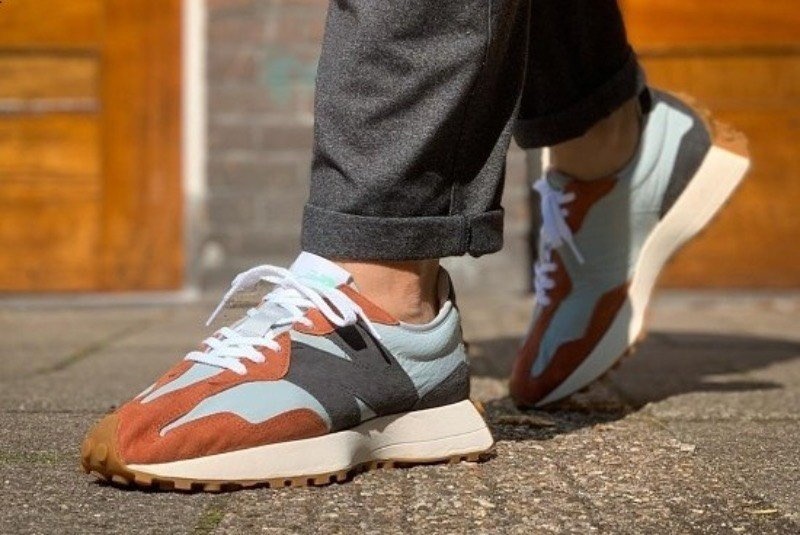뉴발란스 327 브라운그레이 스니커즈