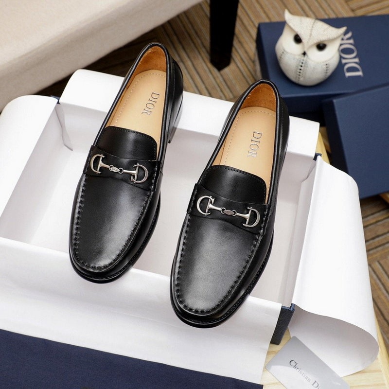 디올 버클 익스플로어 래더 로퍼