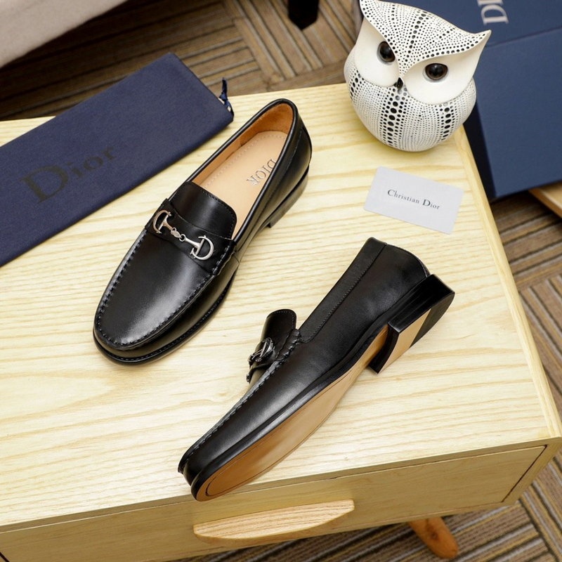 디올 버클 익스플로어 래더 로퍼