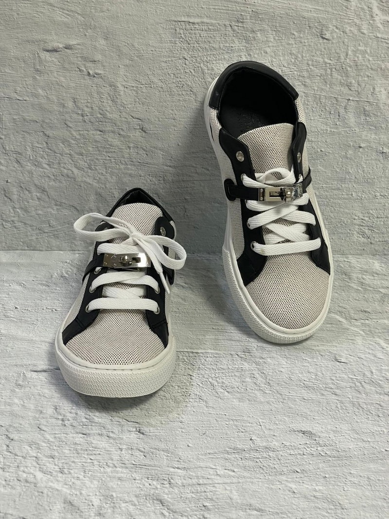 에르메스 데이 켈리 스니커즈 (블랙)