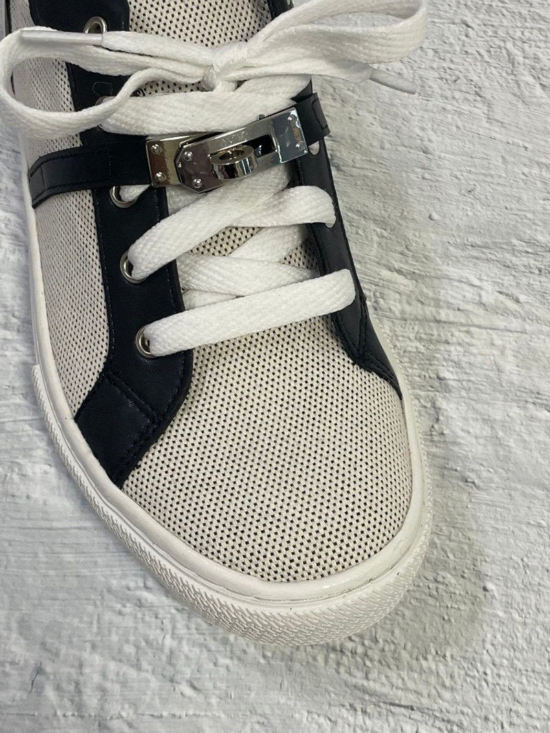 에르메스 데이 켈리 스니커즈 (블랙)