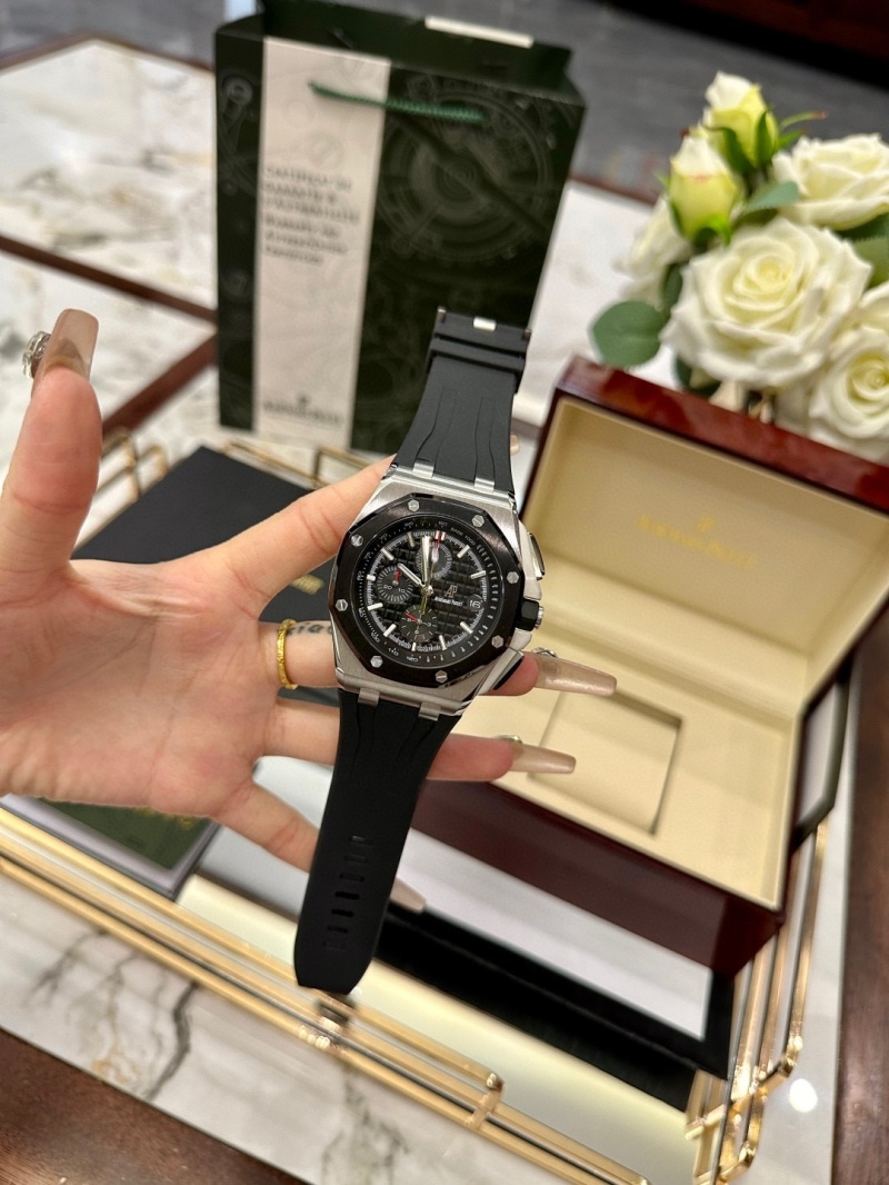 오데마피게 로얄오크 오프쇼어 크로노그래프 45mm