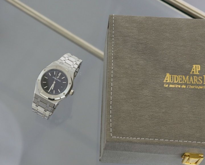 오데마피게 로얄오크 스틸 시계 - 2 Color