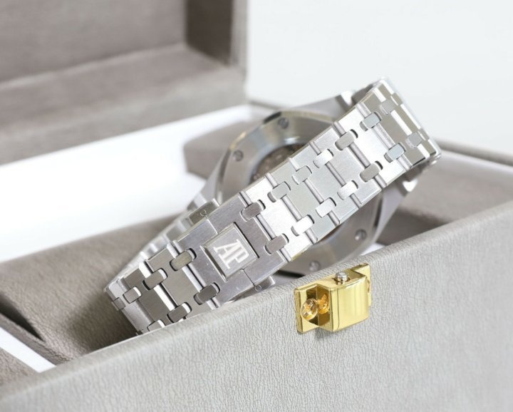 오데마피게 로얄오크 스틸 시계 - 2 Color