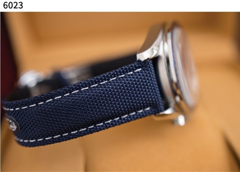 오메가 스피드마스터기념 시리즈 실버 스누피 어워드