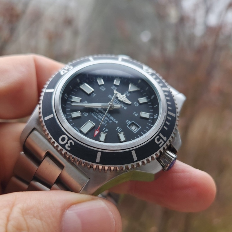 브라이틀링 슈퍼오션 블랙