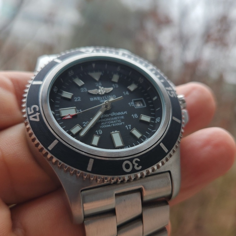 브라이틀링 슈퍼오션 블랙