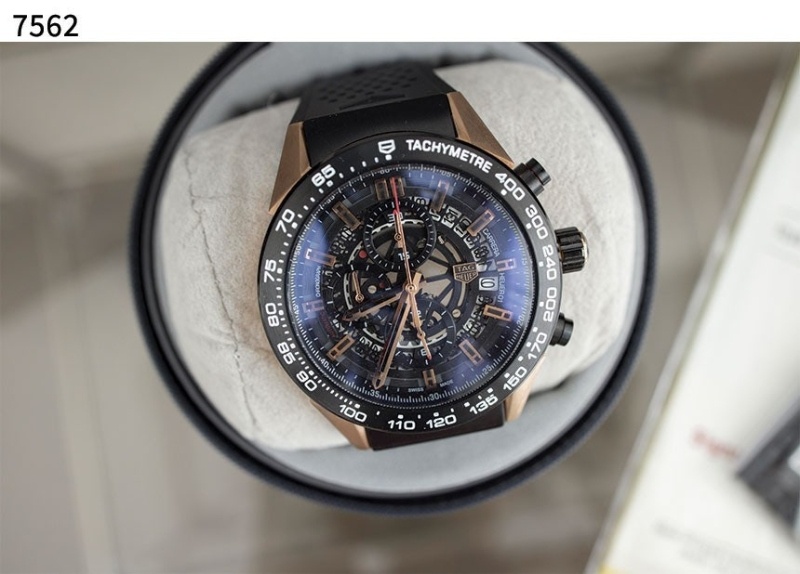 태그호이어 수입고급 까레라 크로노그래프