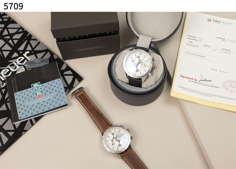 태그호이어 까레라 칼리버16 화이트 실버