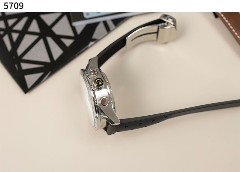 태그호이어 까레라 칼리버16 화이트 실버