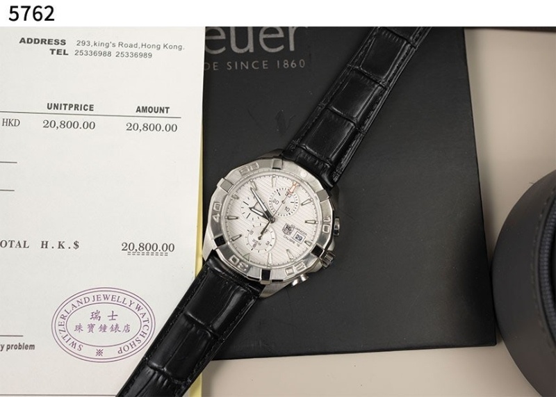 태그호이어 아쿠아레이서 크로노 흰판