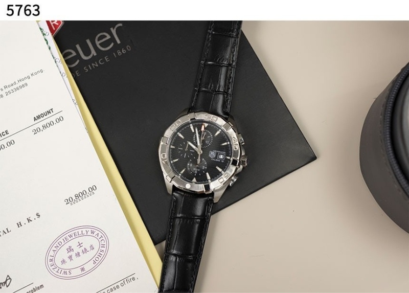 태그호이어 아쿠아레이서 오토매틱 크로노그래프