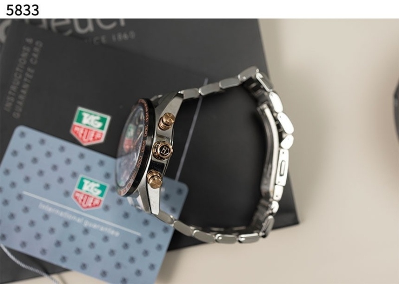 태그호이어 까레라 칼리버 호이어