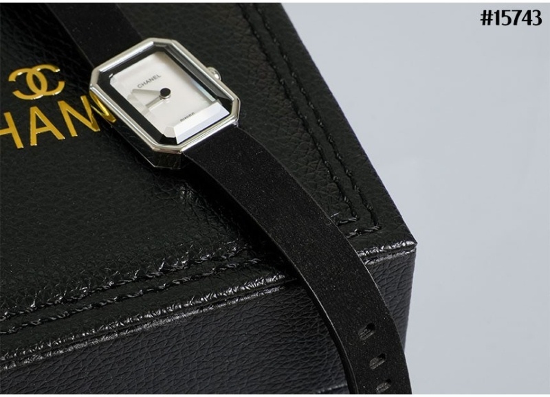 샤넬 프리미에르 리본 시계