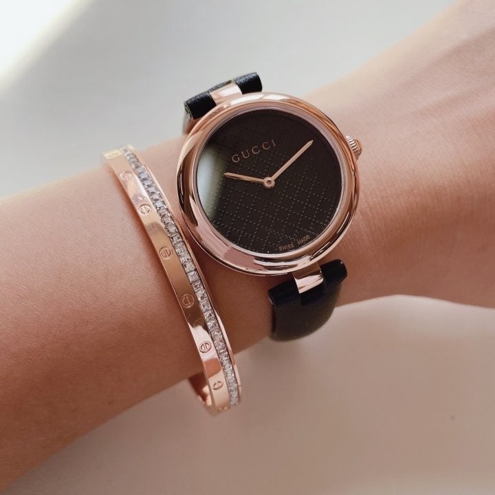 구찌 디아망띠시마 여성 가죽 시계 32mm