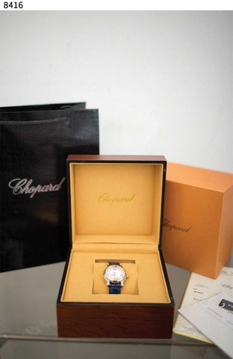 쇼파드 해피 스포스 워치